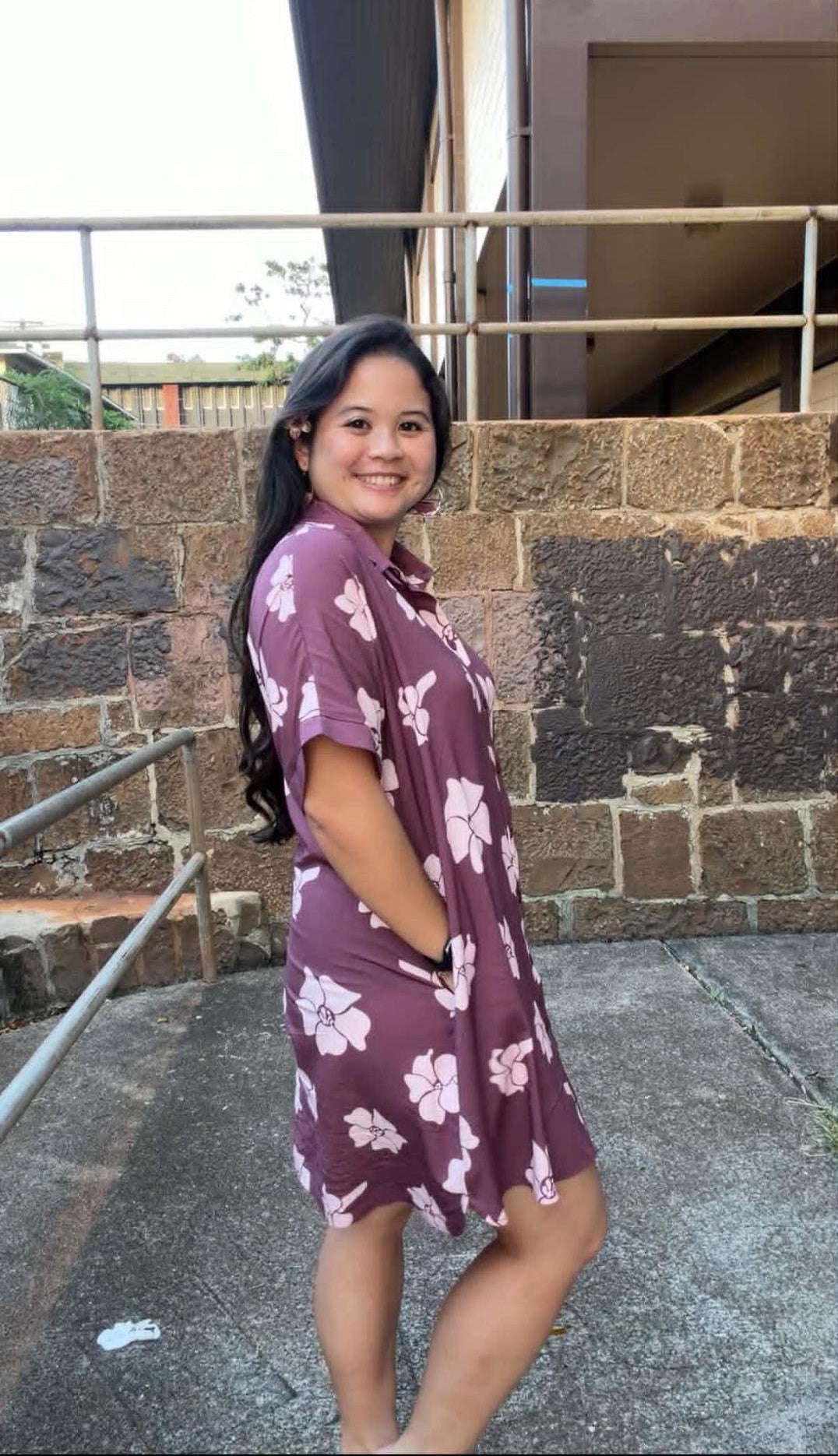 PUAKENIKENI T-SHIRT DRESS-WINE