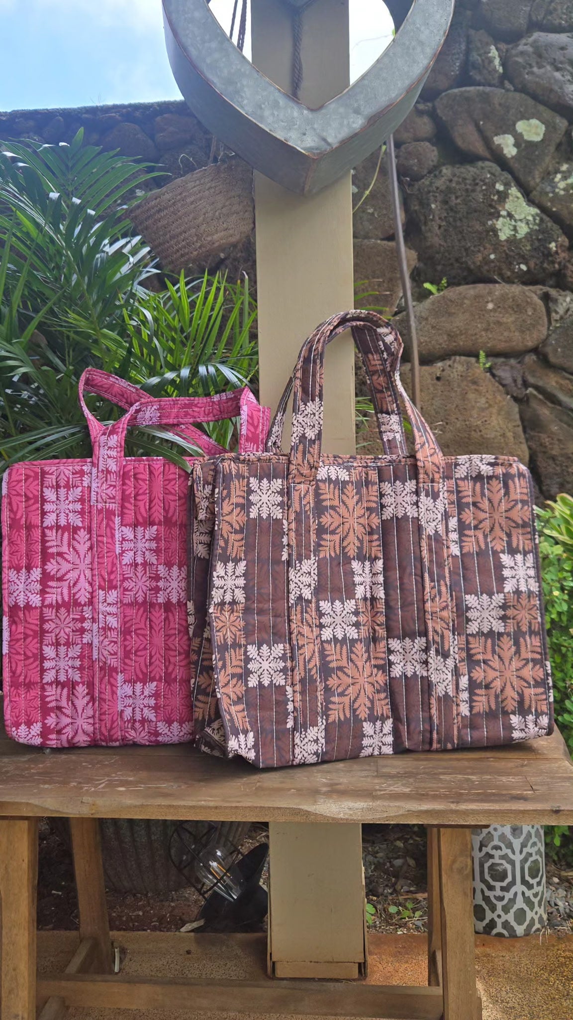 BROWN KUIKI ZIPPER TOTE
