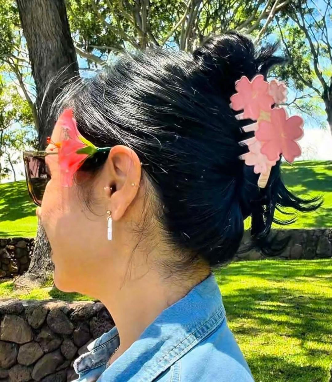 CHERRY BLOSSOMS HAIR CLIP